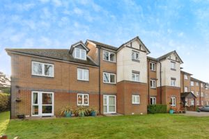 PHOTOS SHOW GENERAL VIEW OF RETIREMENT DEVELOPMENT- click for photo gallery